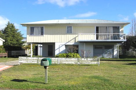 Photo of property in 8 Ogilvie Road, Kinloch, Taupo, 3377