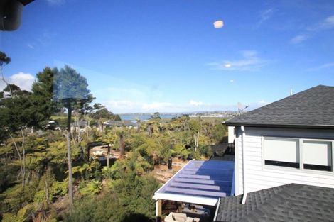 Photo of property in 10 Vazey Way, Hobsonville, Auckland, 0618