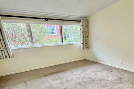 Photo of property in 575 East Coast Road, Browns Bay, Auckland, 0630