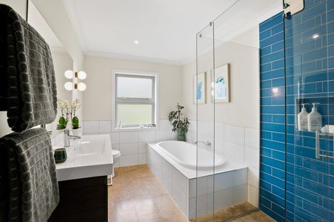 Photo of property in 1185d South Road, Oakura, 4314