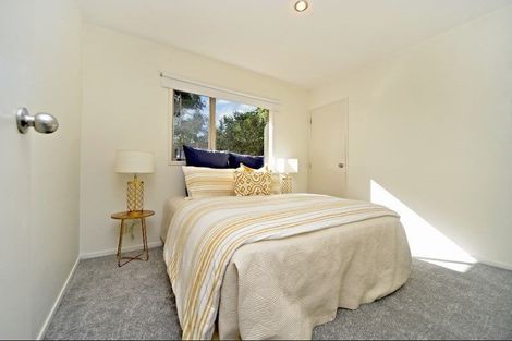 Photo of property in 8 Rebecca Rise, Weymouth, Auckland, 2103