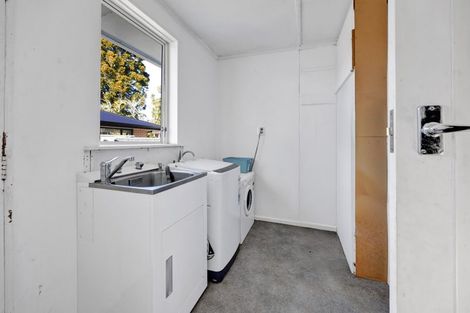 Photo of property in 35 Mahoe Street, Inglewood, 4330