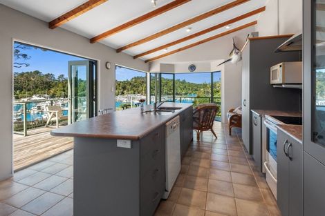 Photo of property in 260 Matapouri Road, Tutukaka, Whangarei, 0173