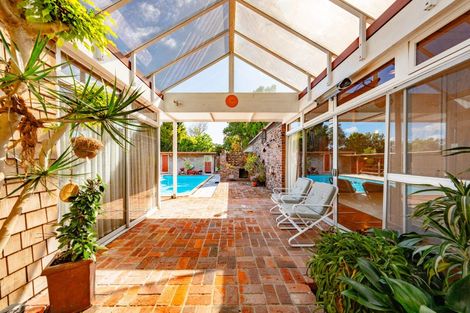 Photo of property in 7 Riverina Avenue, Pakuranga, Auckland, 2010