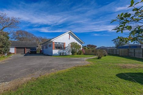 Photo of property in 33 Daniell Street, Bulls, 4818