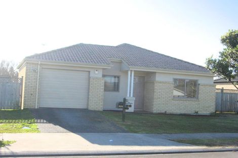 Photo of property in 5 Ashmere Lane, Weymouth, Auckland, 2103