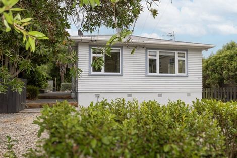 Photo of property in 121 Matai Road, Raumati South, Paraparaumu, 5032
