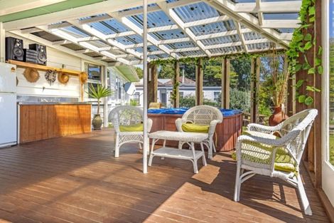 Photo of property in 15 Ioapa Road, Te Karaka, 4022