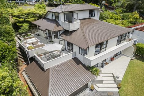 Photo of property in 5 Honeysuckle Lane, Mairangi Bay, Auckland, 0630