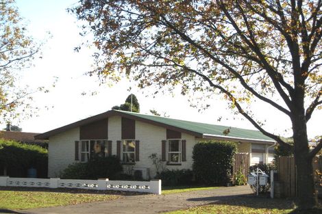 Photo of property in 2/200 Halswell Road, Hillmorton, Christchurch, 8025