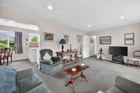 Photo of property in 1/193 Wairakei Road, Bryndwr, Christchurch, 8053