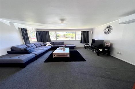 Photo of property in 95 Universal Drive, Henderson, Auckland, 0610