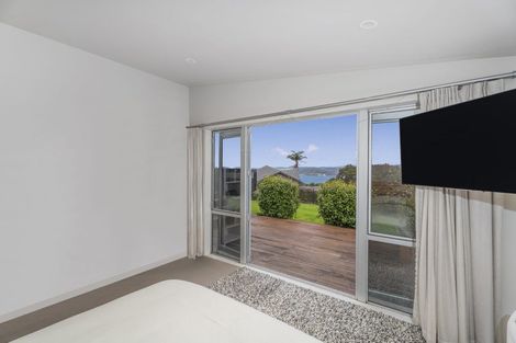 Photo of property in 50 Tarapatiki Drive, Whitianga, 3510