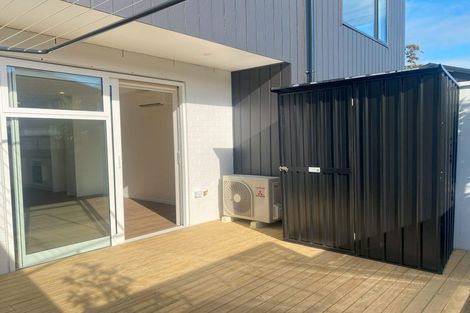 Photo of property in 4/5 Preston Avenue, Henderson, Auckland, 0610