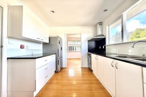 Photo of property in 38 Lyttelton Avenue, Forrest Hill, Auckland, 0620