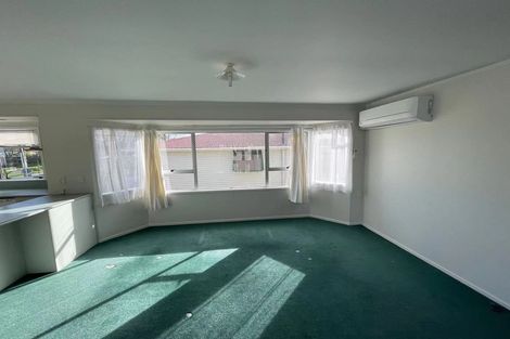 Photo of property in 108a Royal Road, Massey, Auckland, 0614