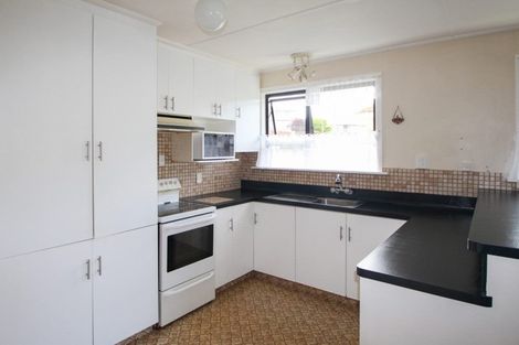 Photo of property in 6 Oxford Street, Holmes Hill, Oamaru, 9401