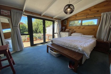 Photo of property in 7 Dundee Place, Crofton Downs, Wellington, 6035