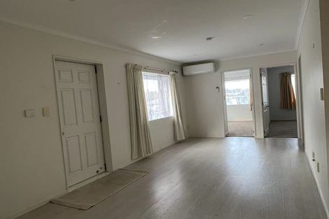 Photo of property in 21 Maugham Drive, Bucklands Beach, Auckland, 2014