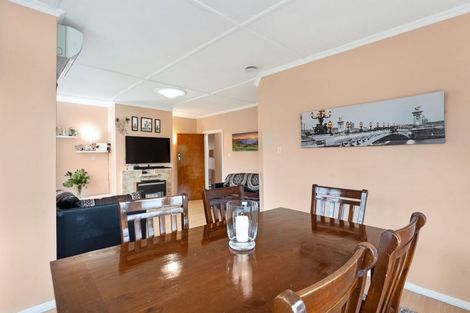 Photo of property in 28 Richmond Avenue, Karori, Wellington, 6012