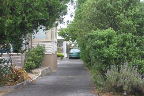 Photo of property in 4 Benders Avenue, Hillcrest, Auckland, 0627