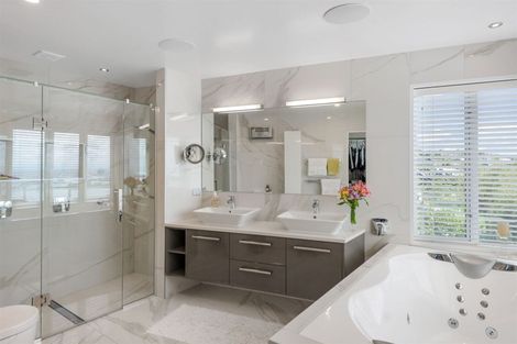 Photo of property in 1 Ti Kouka Eco Lane, Redcliffs, Christchurch, 8081