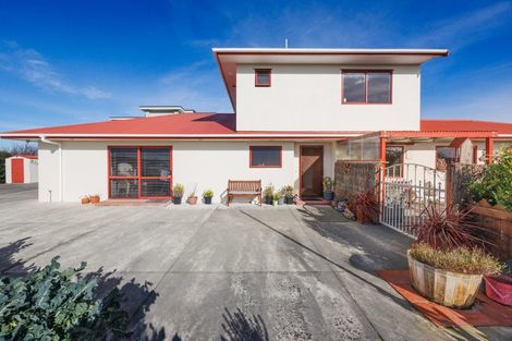 Photo of property in 12 Robbie Street, Foxton Beach, Foxton, 4815