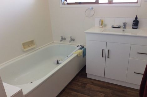 Photo of property in 21 Manaia Street, Tokoroa, 3420