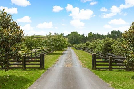 Photo of property in 430 Charles Road, Karaka, Papakura, 2580