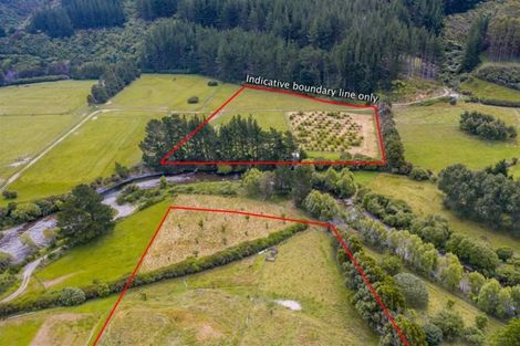 Photo of property in 1423 Akatarawa Road, Akatarawa Valley, Upper Hutt, 5372