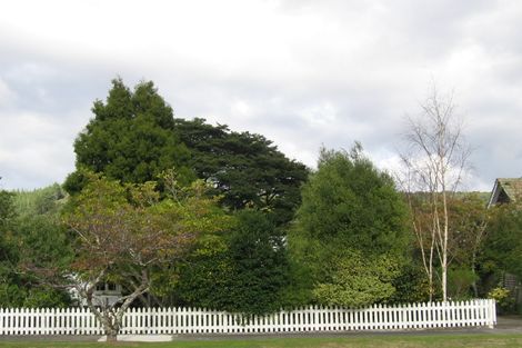 Photo of property in 16 York Avenue, Heretaunga, Upper Hutt, 5018