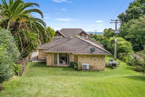 Photo of property in 8 Libra Place, Kawaha Point, Rotorua, 3010