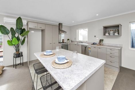 Photo of property in 64 Park Terrace, Waikuku Beach, 7473