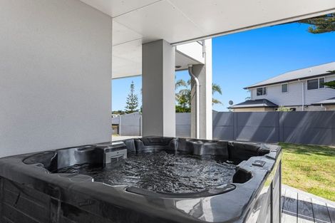 Photo of property in 24 Ocean View Road, Coastlands, Whakatane, 3120