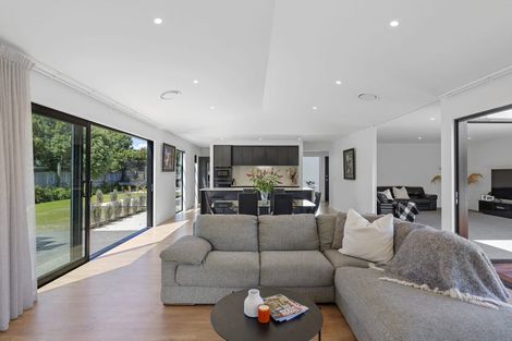 Photo of property in 63 Iris Taylor Avenue, West Melton, 7618