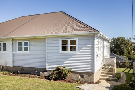 Photo of property in 120 Middleton Road, Corstorphine, Dunedin, 9012