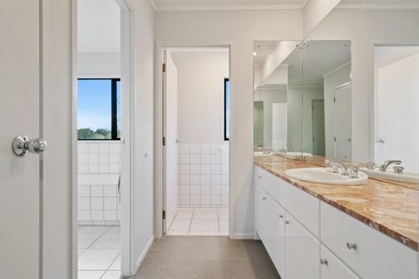 Photo of property in 265 Trig Road, Whitford, Howick, 2571