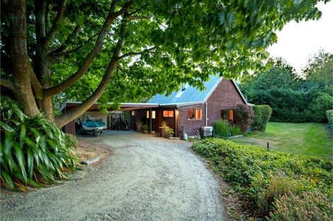 Photo of property in 21 Kowhai Drive, Wanaka, 9305
