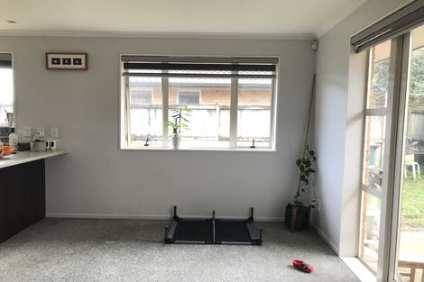 Photo of property in 28e Airfield Road, Takanini, 2112