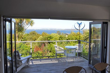 Photo of property in 16 Barrier View Road, Leigh, 0985