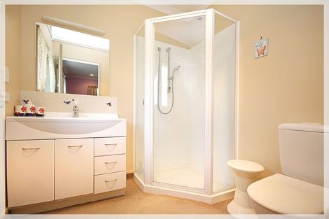 Photo of property in 93a Queen Street West, Levin, 5510