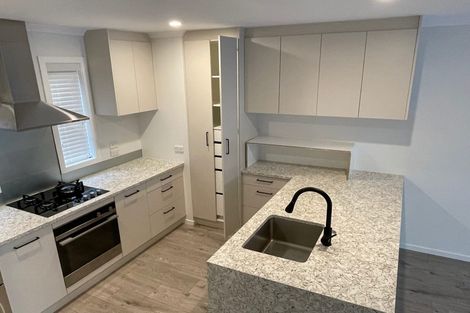 Photo of property in 2/218 Green Lane West, Epsom, Auckland, 1051