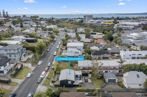 Photo of property in 1/10 Wolsley Avenue, Milford, Auckland, 0620
