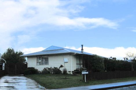 Photo of property in 3 Lander Place, Flaxmere, Hastings, 4120