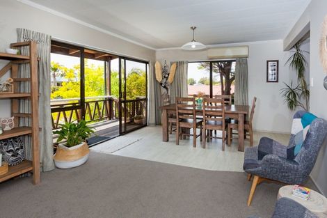 Photo of property in 129 Lorraine Place, Whangamata, 3620