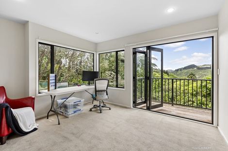 Photo of property in 3b Maldive Street, Khandallah, Wellington, 6035