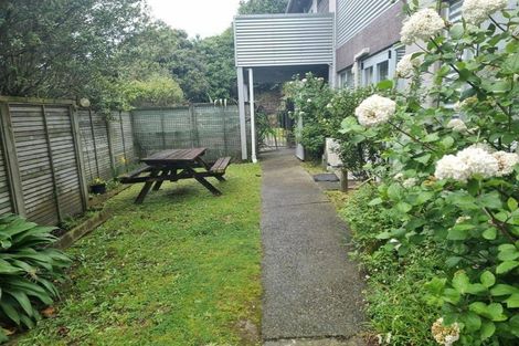 Photo of property in 3/126 Redwood Avenue, Tawa, Wellington, 5028