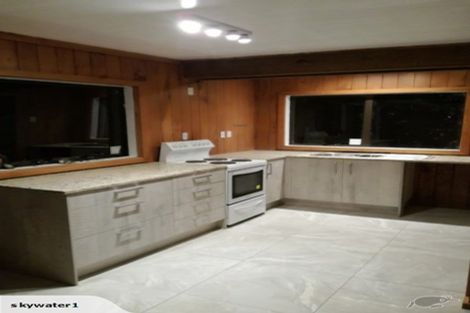 Photo of property in 175 Caton Road, Waitakere, Henderson, 0782