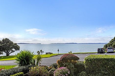 Photo of property in 172 Mellons Bay Road, Mellons Bay, Auckland, 2014