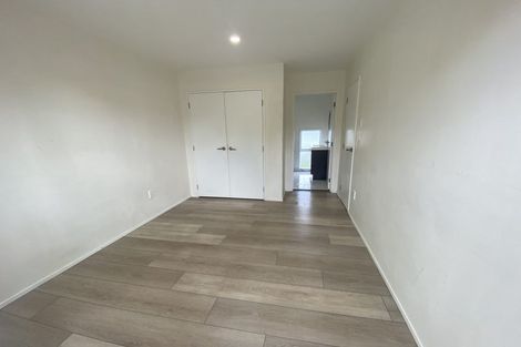 Photo of property in 42a Dale Crescent, Pakuranga, Auckland, 2010